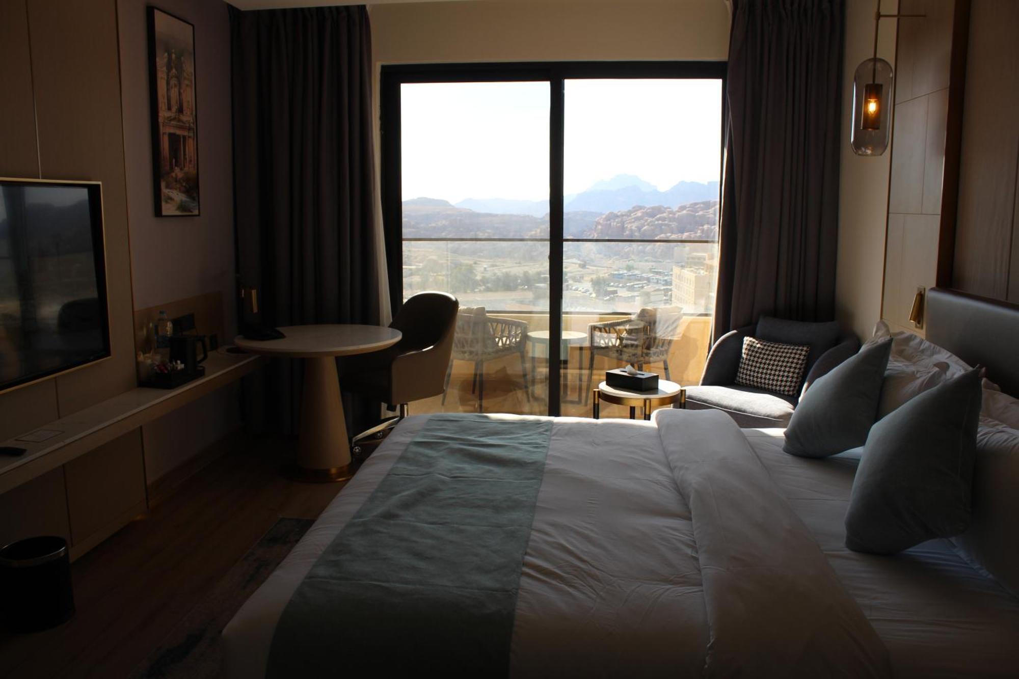 H Luxury Hotel Wadi Musa Exterior photo
